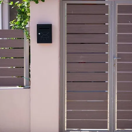 Famille Kominos Appartement